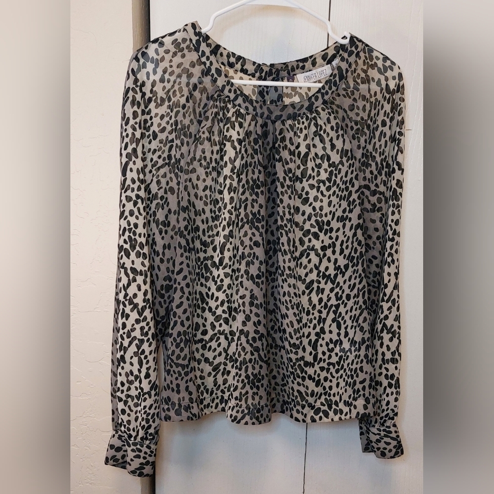 Jennifer Lopez Sheer Cheetah Print Blouse Open Back Size XL Flowy Romantic Sexy - Picture 10 of 10